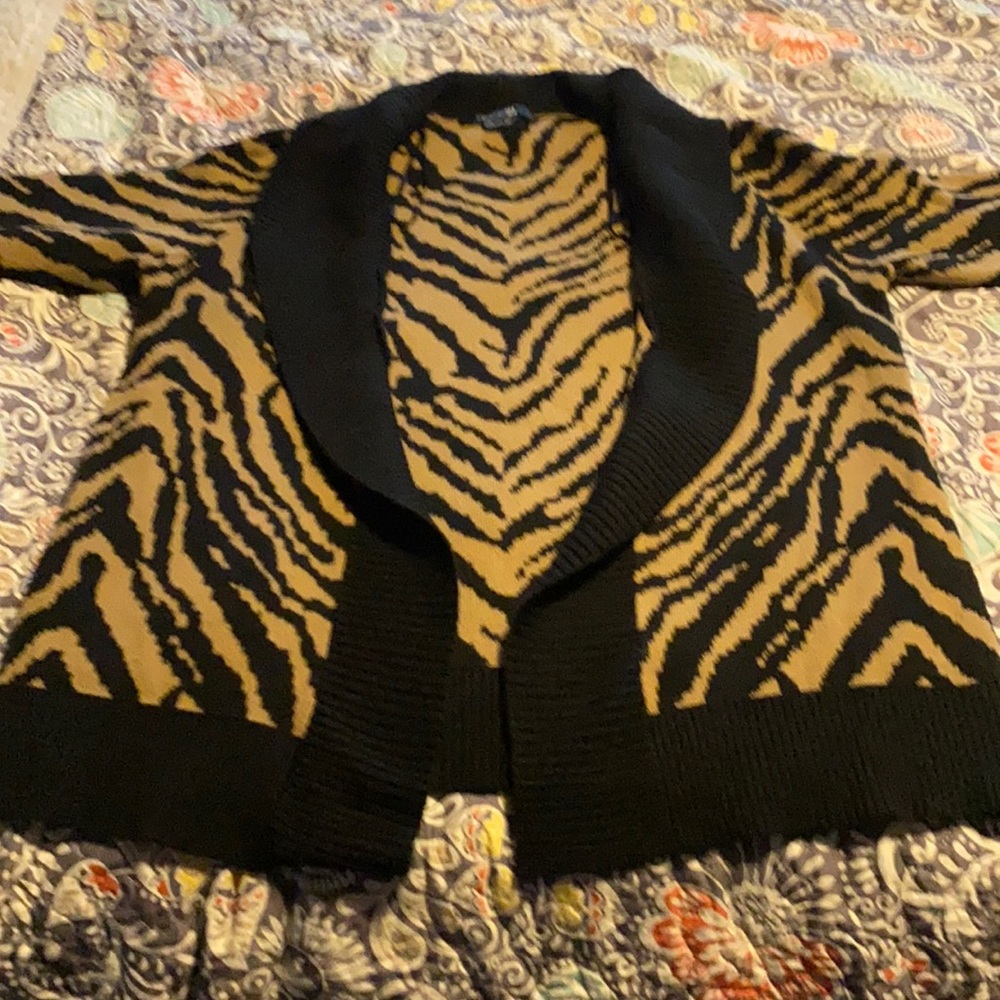 Forever 21 Large cardigan